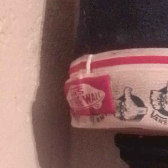 Vans - Picture 11 of 11